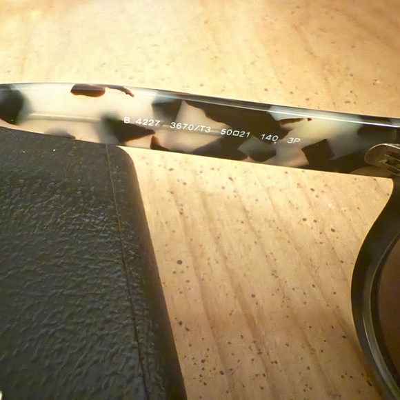 Burberry Sunglasse main image 4